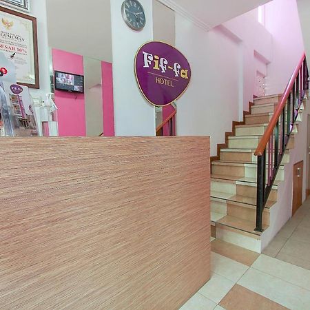 Urbanview Hotel Fiffa Kauman מאלאנג מראה חיצוני תמונה