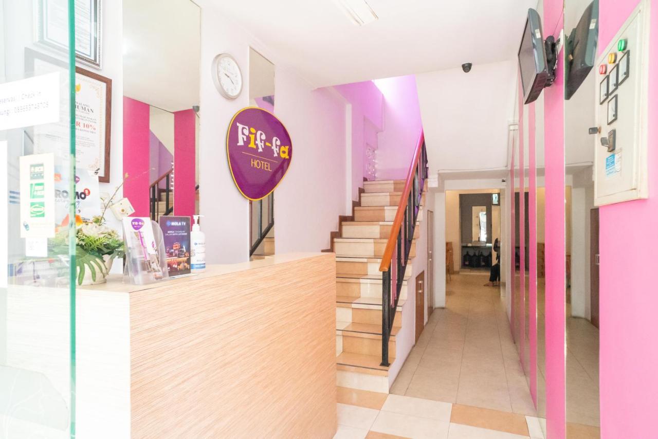 Urbanview Hotel Fiffa Kauman מאלאנג מראה חיצוני תמונה